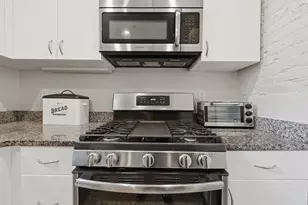 28 Adams St, Worcester, MA 01604 - Photo 12