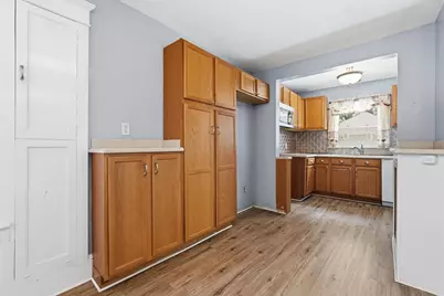 20 Mount Carmel, Chicopee, MA 01013 - Photo 8