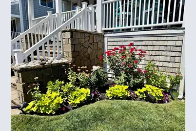 57 D Street Incl Util To A Cap #9/1-5/31, Hull, MA 02045 - Photo 2