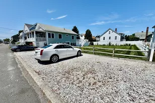 57 D Street Incl Util To A Cap, Hull, MA 02045 - Photo 4