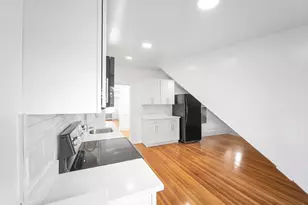 100 Chestnut Ave, Boston, MA 02130 - Photo 6