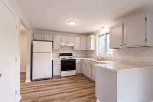 288 Duane, Dartmouth, MA 02474 - Photo 6