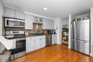 300 Falmouth Rd, Mashpee, MA 02649 - Photo 12