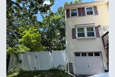 28 Mildred Ave #1, Worcester, MA 01603 - Photo 4