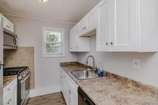 154 Mott St, Fall River, MA 02721 - Photo 10