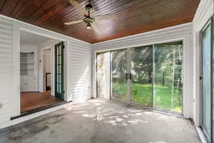 10 Wilde Rd, Wellesley, MA 02481 - Photo 18
