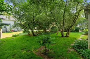 10 Wilde Rd, Wellesley, MA 02481 - Photo 24