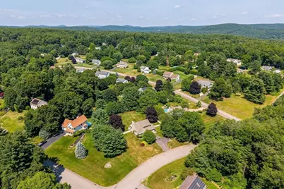 6 Carriage Drive, Palmer, MA 01069 - Photo 8