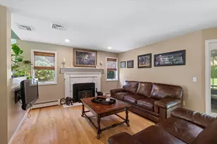 6 Carriage Dr, Palmer, MA 01069 - Photo 14