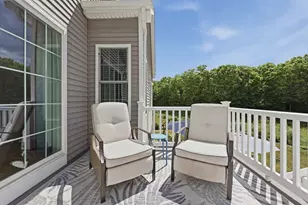 47 Hyde Park Cir, Uxbridge, MA 01569 - Photo 10