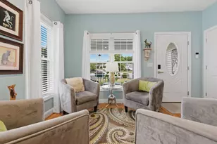 47 Hyde Park Cir, Uxbridge, MA 01569 - Photo 16