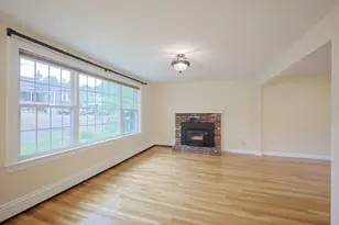 262 Daniels St, Franklin, MA 02038 - Photo 6
