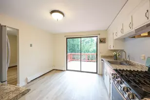 262 Daniels St, Franklin, MA 02038 - Photo 14