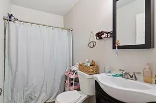 116-118 West St, Holyoke, MA 01040 - Photo 24