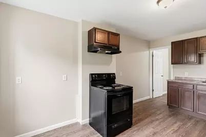 116-118 West St, Holyoke, MA 01040 - Photo 8