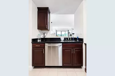 15 North Beacon St #507, Boston, MA 02134 - Photo 4