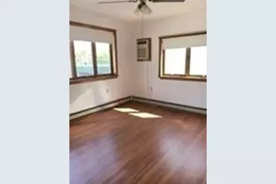 8 Florence Street #1, Somerville, MA 02145 - Photo 4