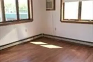 8 Florence St, Somerville, MA 02145 - Photo 4