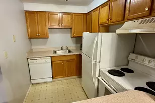 180 Main St, Bridgewater, MA 02324 - Photo 6
