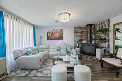 9 Marie Ln #9, Lawrence, MA 01843 - Photo 12