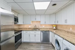 9 Marie Ln, Lawrence, MA 01843 - Photo 14