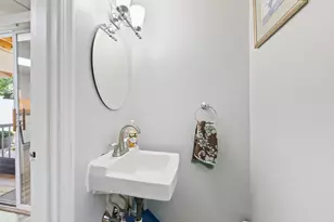 9 Marie Ln, Lawrence, MA 01843 - Photo 20