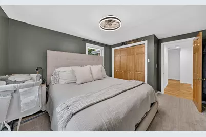 26 Algerine St, Berkley, MA 02779 - Photo 20