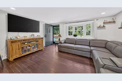 26 Algerine St, Berkley, MA 02779 - Photo 14