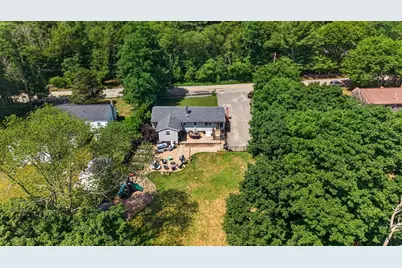 26 Algerine St, Berkley, MA 02779 - Photo 36