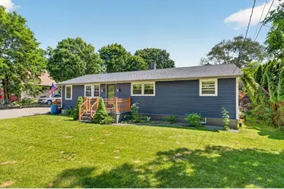 26 Algerine St, Berkley, MA 02779 - Photo 6