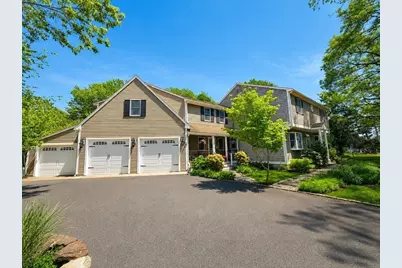 9 Pondview Ave, Pembroke, MA 02359 - Photo 2