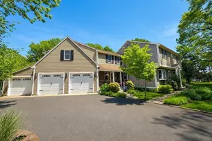 9 Pondview Ave, Pembroke, MA 02359 - Photo 2