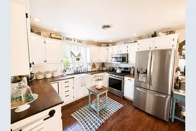 9 Pondview Ave, Pembroke, MA 02359 - Photo 6
