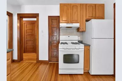 30 Clarendon Ave, Somerville, MA 02144 - Photo 14