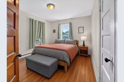30 Clarendon Ave, Somerville, MA 02144 - Photo 10