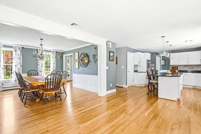 37 Wyndemere Ct, Plymouth, MA 02360 - Photo 8