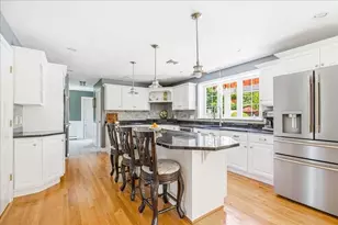 37 Wyndemere Ct, Plymouth, MA 02360 - Photo 10