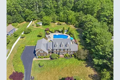 37 Wyndemere Ct, Plymouth, MA 02360 - Photo 1