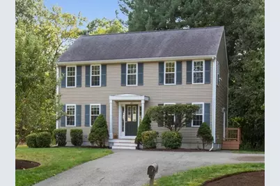 37 Forest Rd #37, Millis, MA 02054 - Photo 2