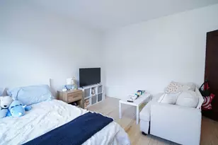 15 Park Dr, Boston, MA 02215 - Photo 4