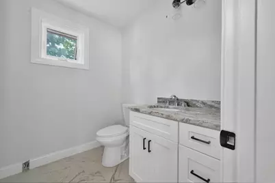299 Quincy St, Building 3 #1, Holbrook, MA 02343 - Photo 10