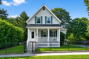 53 Henderson St, Arlington, MA 02474 - Photo 1