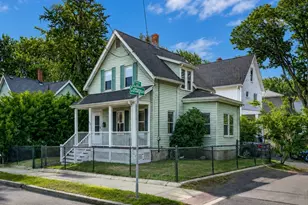53 Henderson St, Arlington, MA 02474 - Photo 2