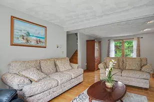 26 Frederick Cir, Tewksbury, MA 01876 - Photo 10