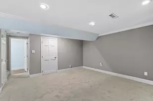 43 Brickett Hill Cir, Haverhill, MA 01830 - Photo 32