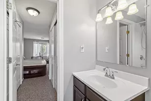 43 Brickett Hill Cir, Haverhill, MA 01830 - Photo 28