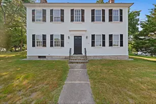 196 South St, Hingham, MA 02043 - Photo 2