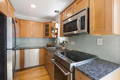 75 Bolton St #75, Boston, MA 02127 - Photo 10