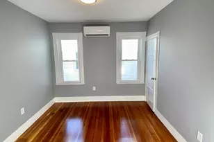 11 Dudley St, Cambridge, MA 02140 - Photo 8
