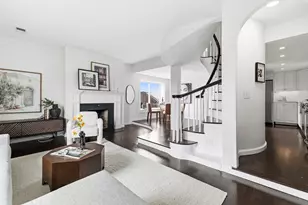 124 Beacon, Boston, MA 02116 - Photo 4